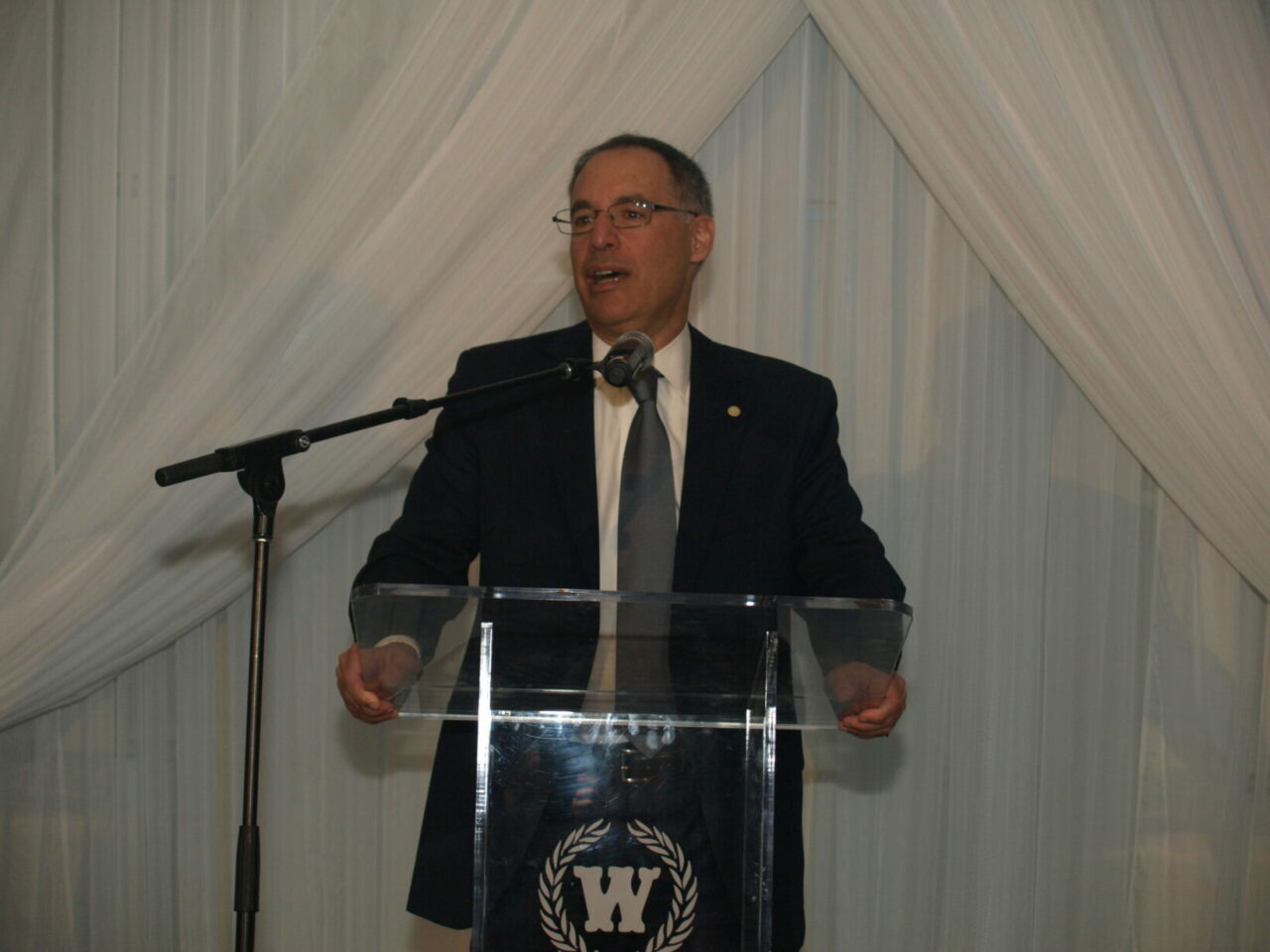 Dean David Eidelman welcoming attendees (Photo: Jack Gurevitch)