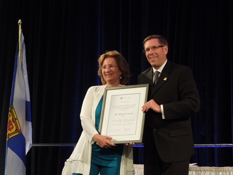 Dr.Levin and Mr.Treloar, CPA President. (Photo: S.C. Marshall)